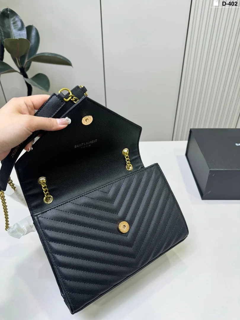 Saint Laurent V Quilted Chain Messenger Bag — photo 11