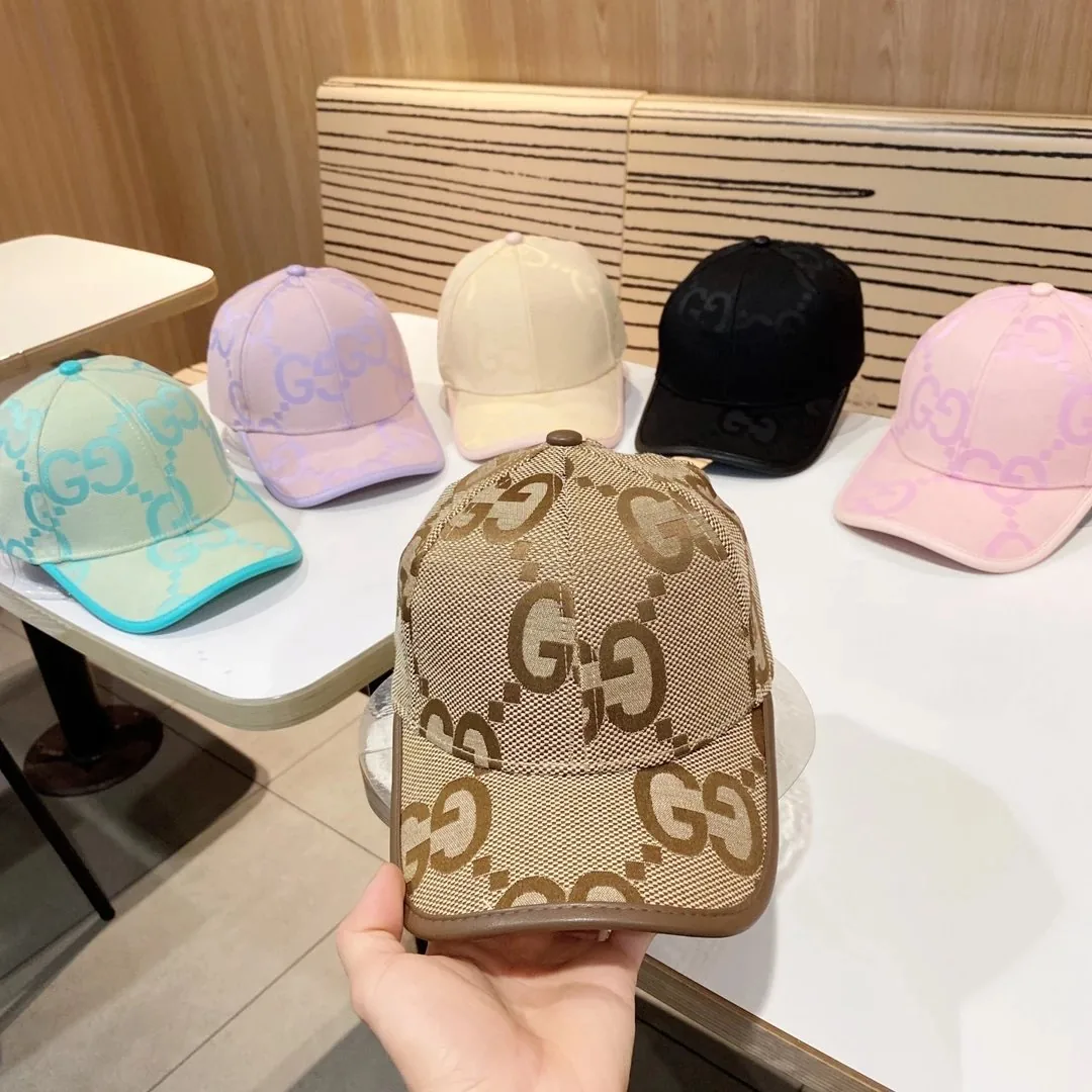 Gucci GG Canvas Baseball Cap Collection — Photo 8