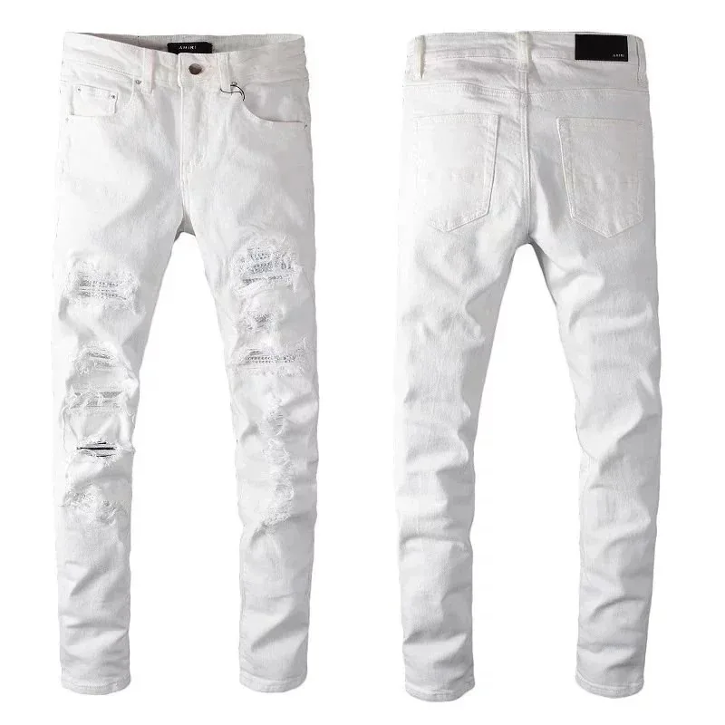 Amiri Distressed Denim Jeans Collection — Photo 15