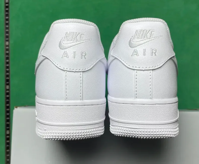 Nike Air Force 1 Beige Low-Top Rope-Lace Shoes — Photo 14