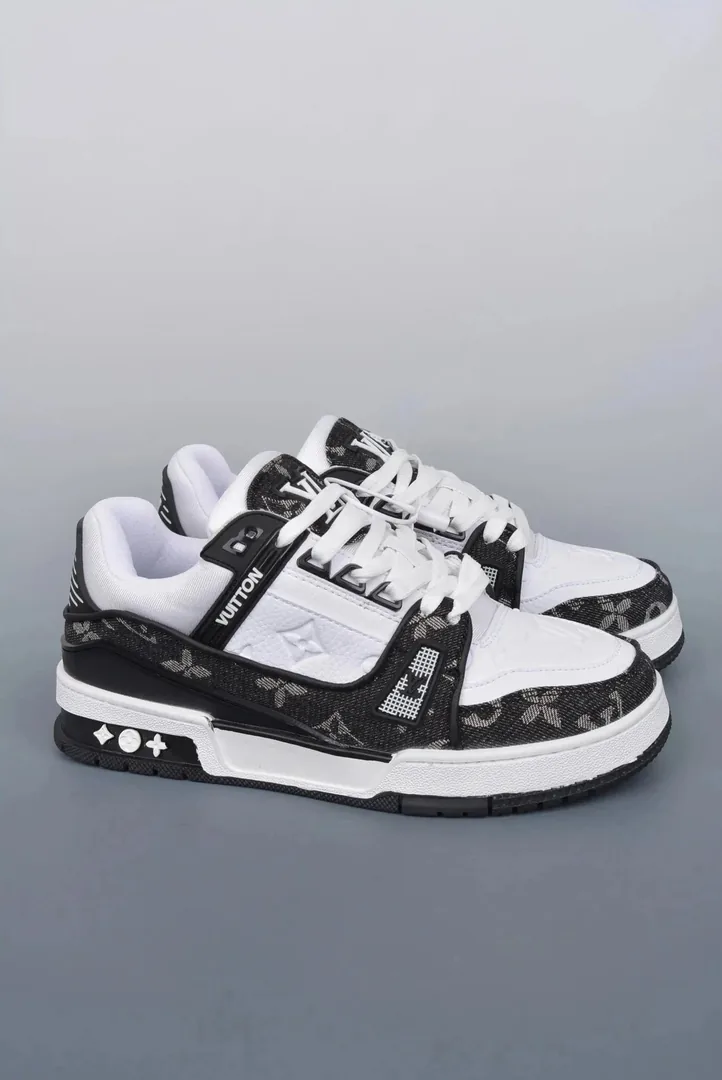Louis Vuitton LV Trainer Maxi White Low-Tops — Photo 12