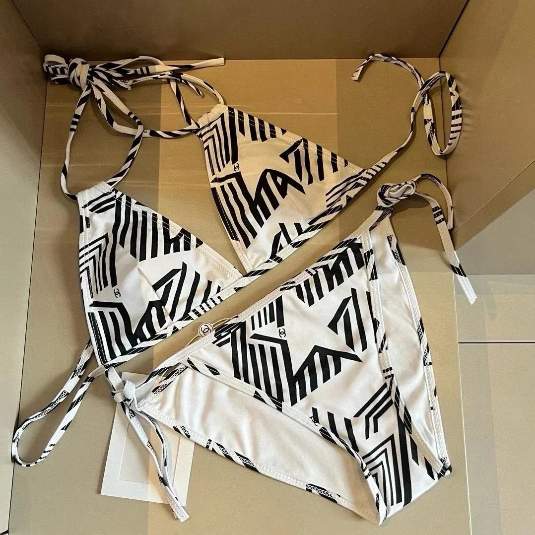 Beachwear Swimsuit — photo 2