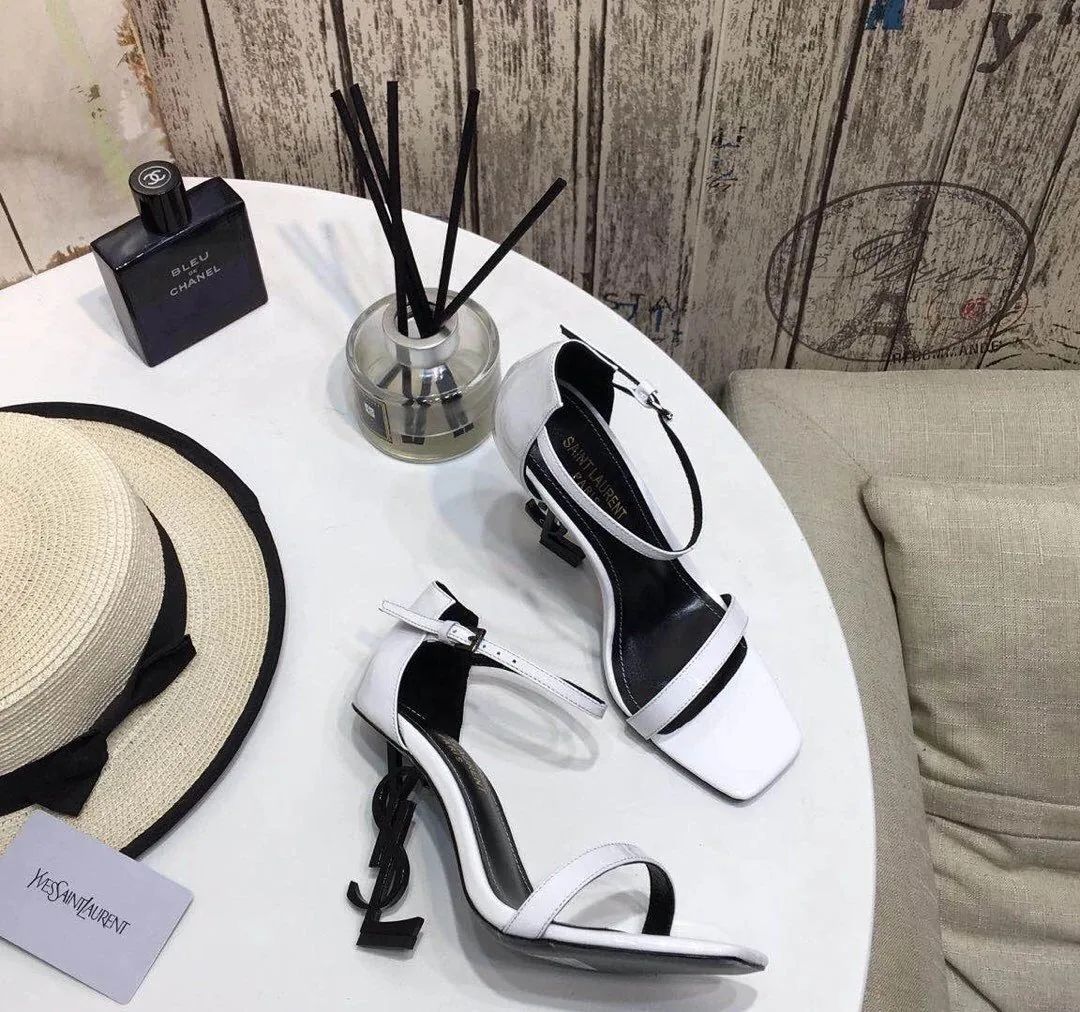 Saint Laurent Opyum Black White High Heels — Photo 9