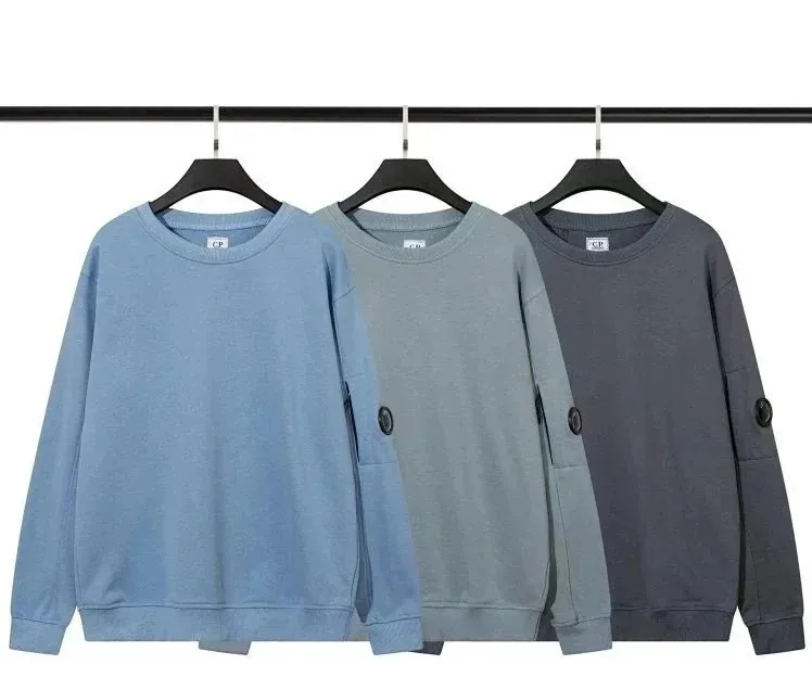 Crewneck Sweatshirt — Photo 2