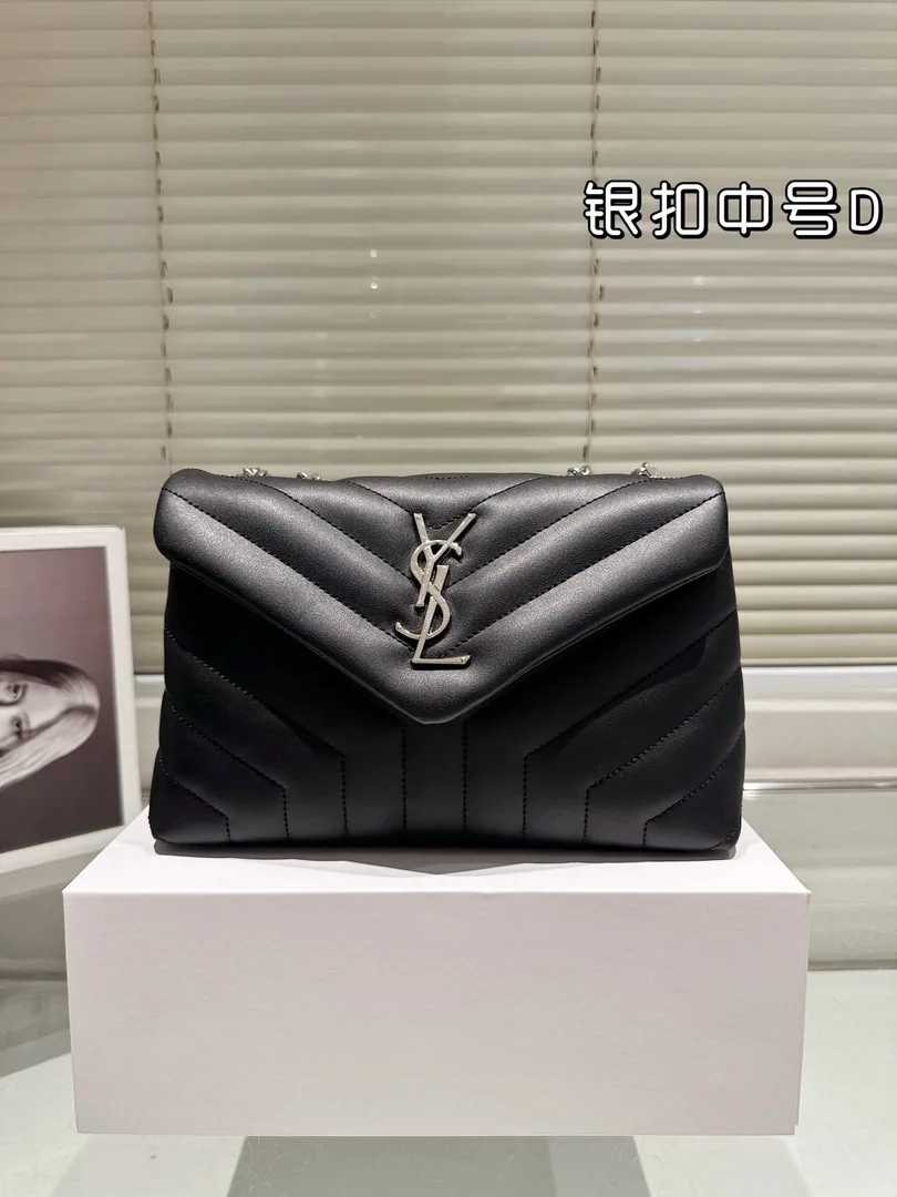 YSL Bag — Photo 12