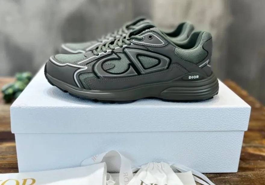 Dior B30 Navy Sneakers — Photo 3