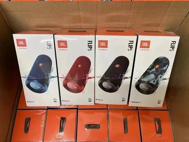 JBL Flip 5 Speaker — Photo 6
