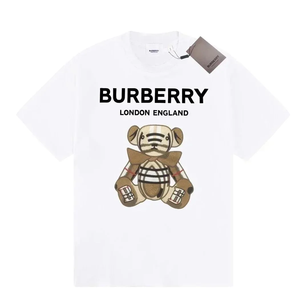 Burberry Bear Print T-Shirt Collection — Photo 12