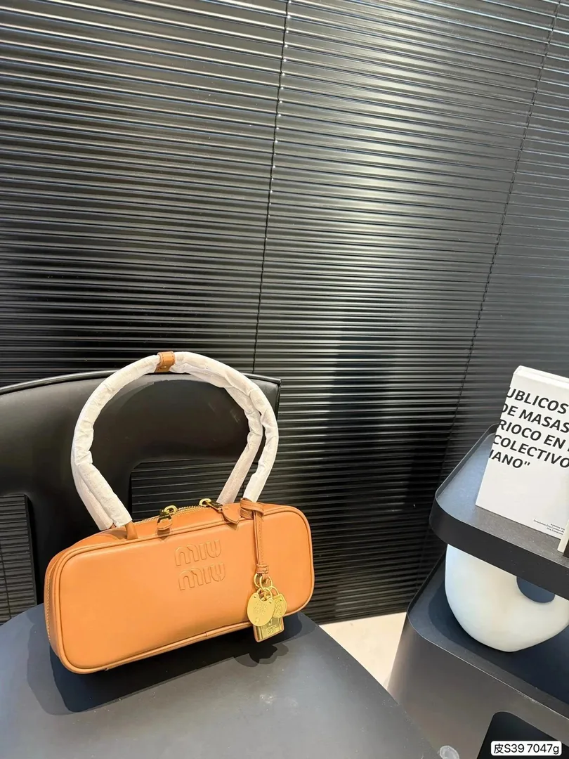 Bag Collection — QC