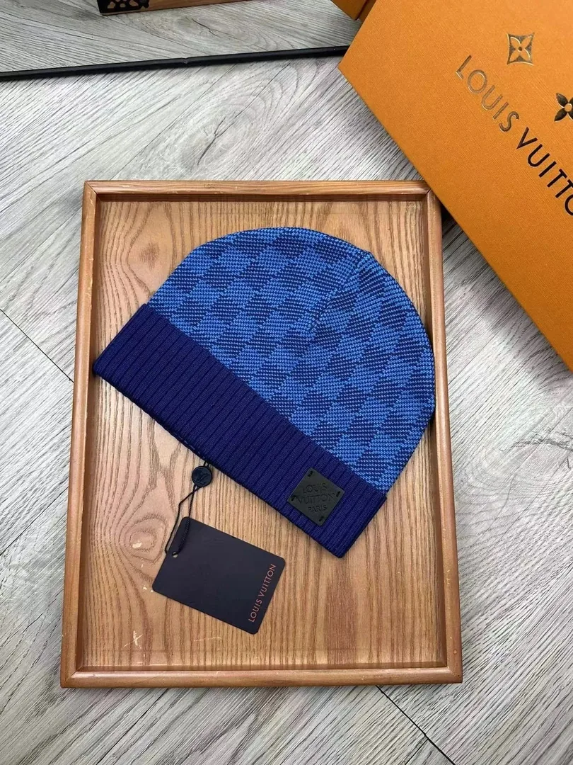 Knit Beanie — Photo 4