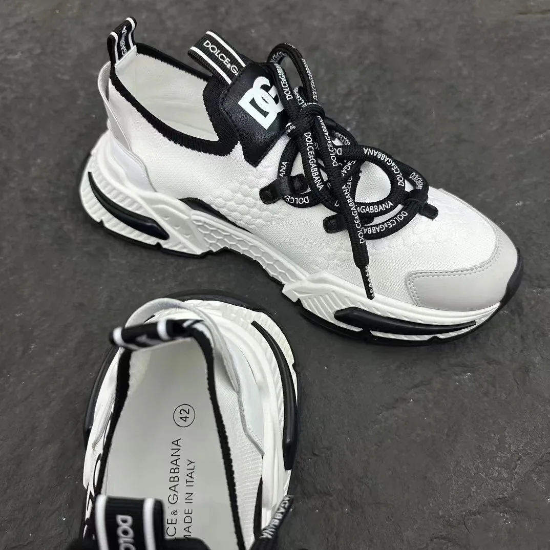 Dolce & Gabbana & Grey Sneakers — Photo 14