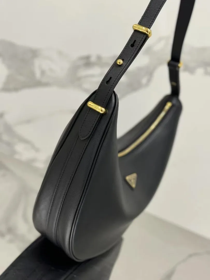 Leather Shoulder Bag — Photo 7