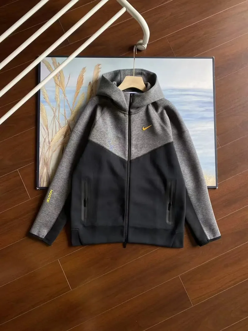 Collab High-Neck Logo Sport Jacket — Photo 15