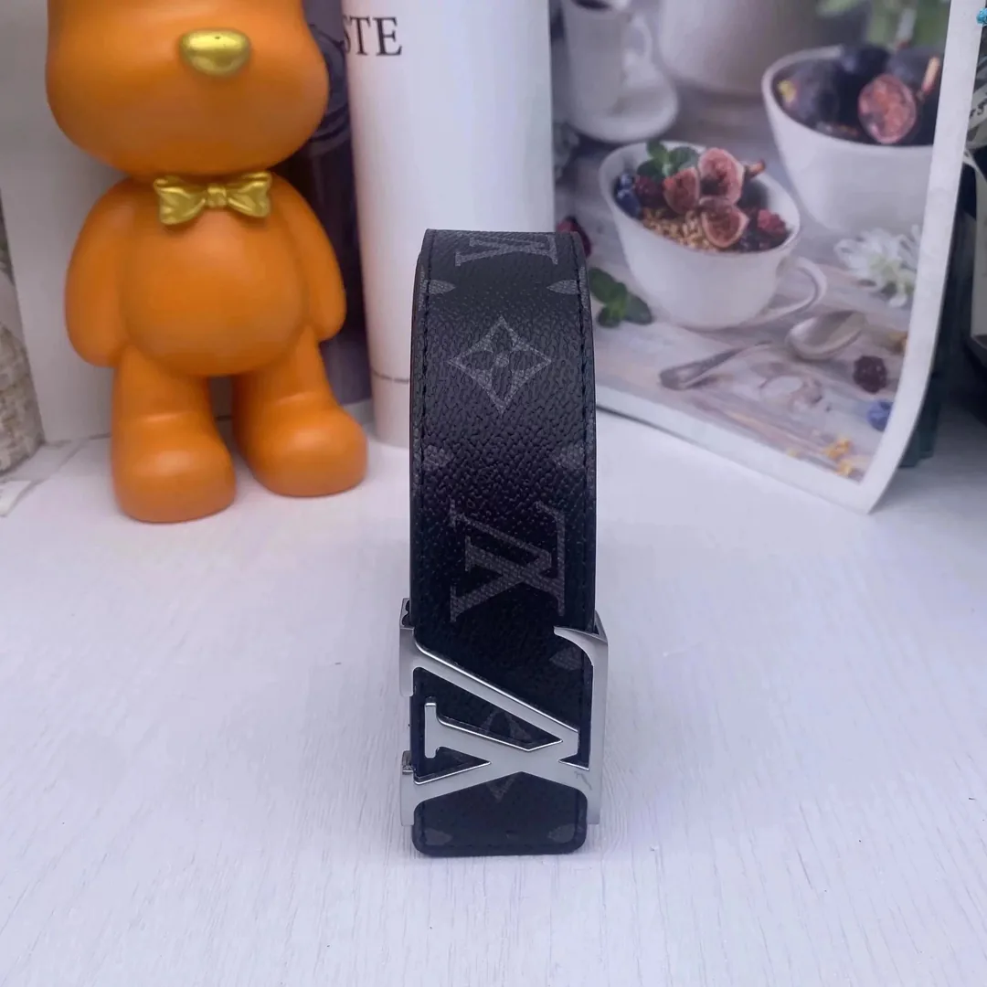 Leather Belt — QC
