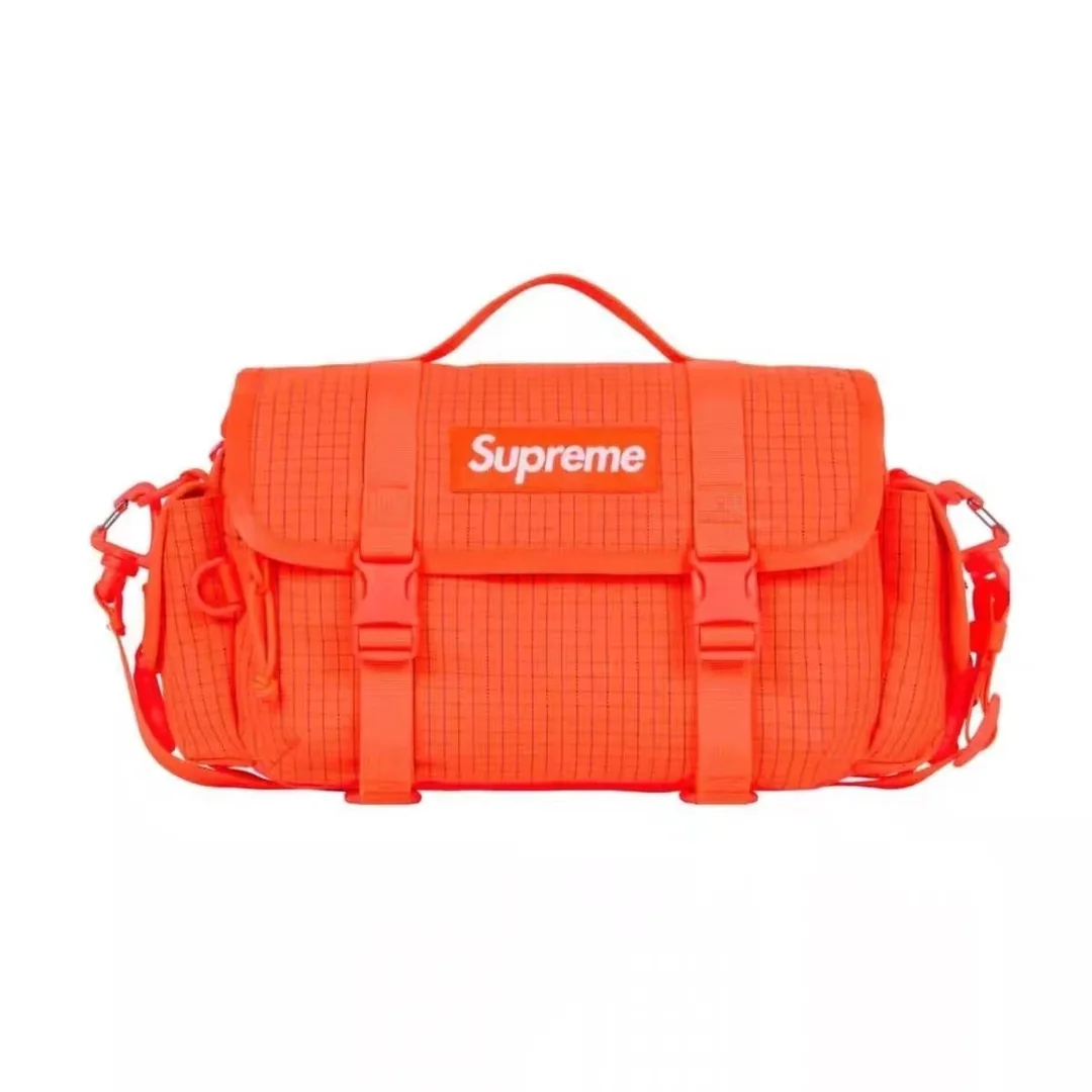 Supreme Backpack — Photo 12