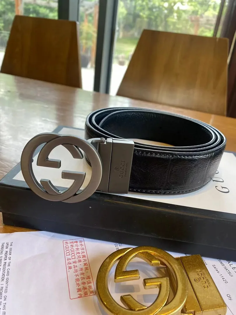 Gucci GG Buckle Leather Belt — Photo 3