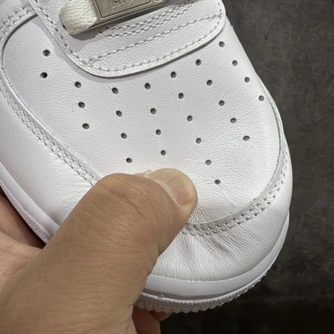 Nike Air Force 1 Beige Low-Top Rope-Lace Shoes — Photo 5