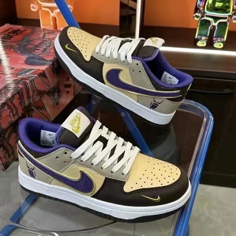 Jordan 1 Low Travis Scott Sneakers — photo 6