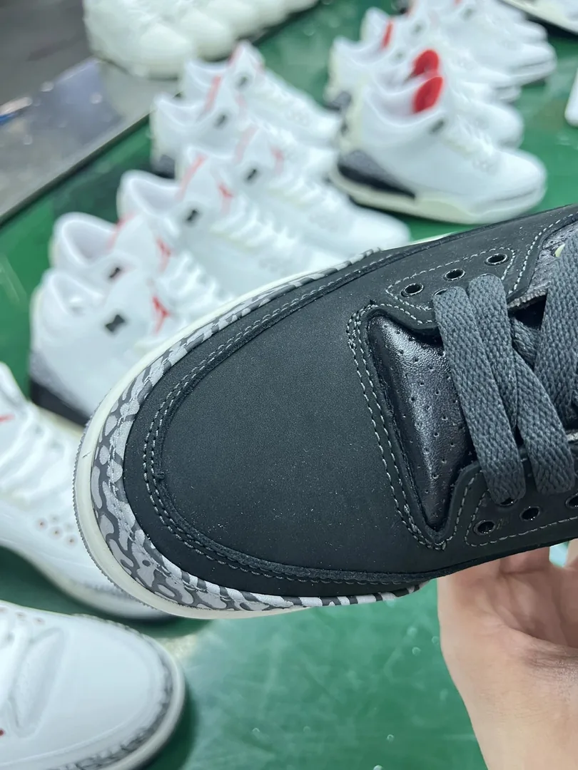 Air Jordan 3 Off Noir — photo 5