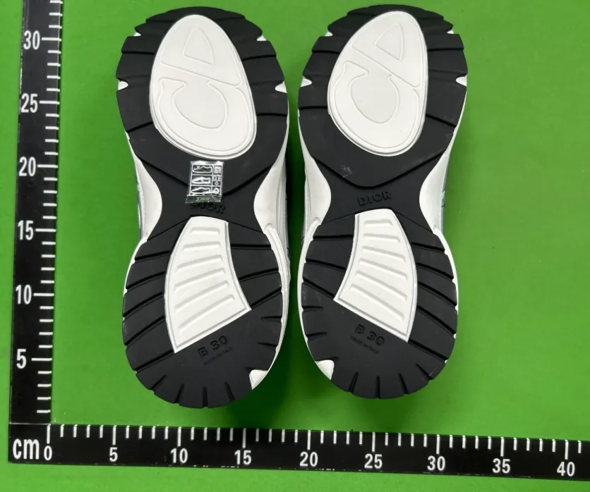 Dior B30 Grey Sneakers — Photo 13
