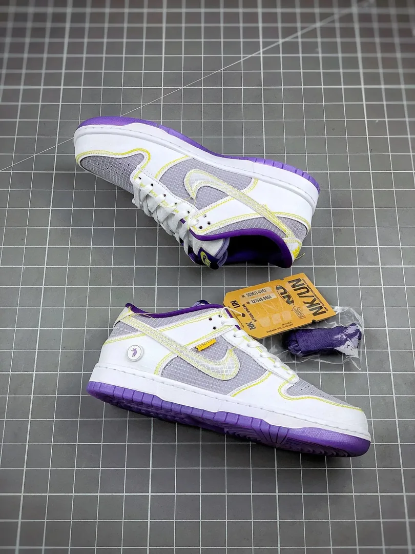 Nike Dunk Low Union LA Sneakers — QC
