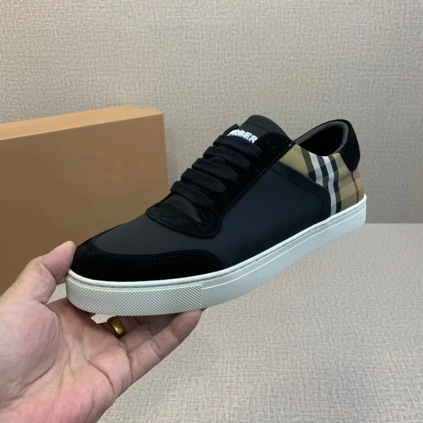Burberry White Plain Leather Sneakers — QC