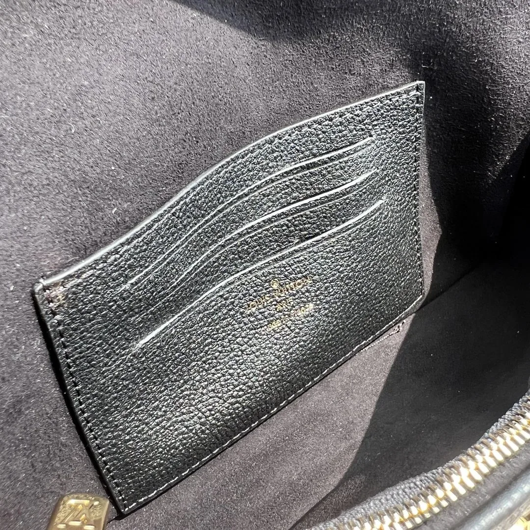 Louis Vuitton Wallet On Chain Ivy — Photo 7
