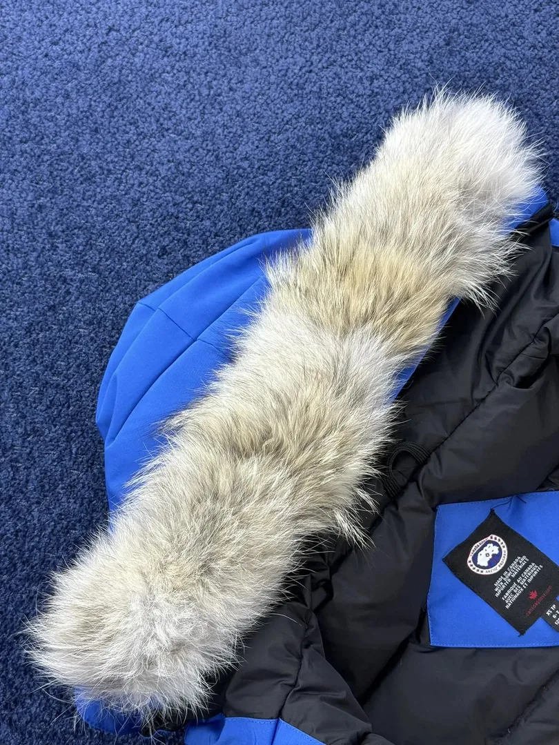 Fleece-Lined Jacket — Photo 9