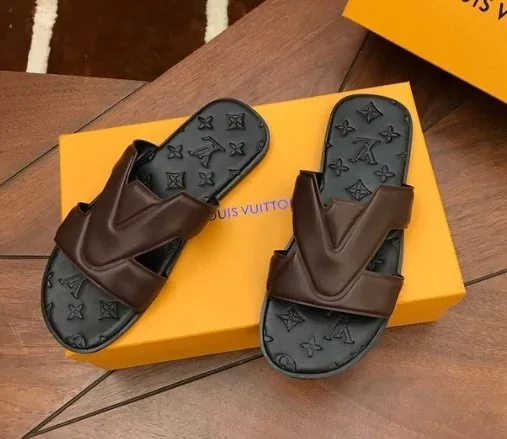 Oasis Mule Slides — QC