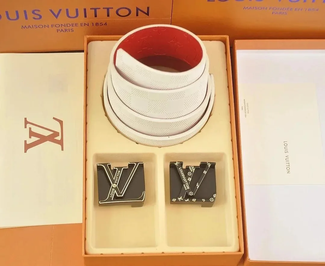 Leather Belt — QC