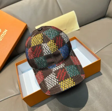 Embroidered Letter Baseball Cap — QC