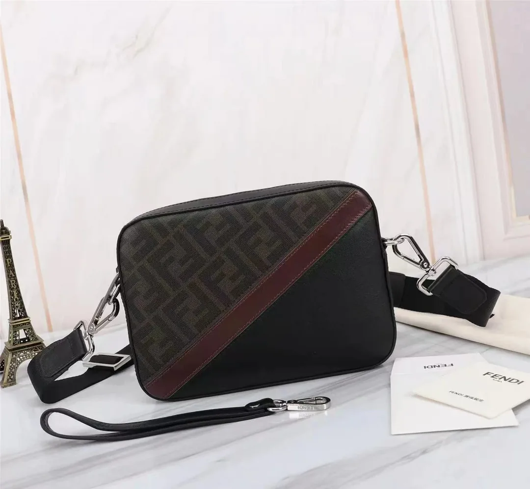 Fendi Leather Handbag — photo 10