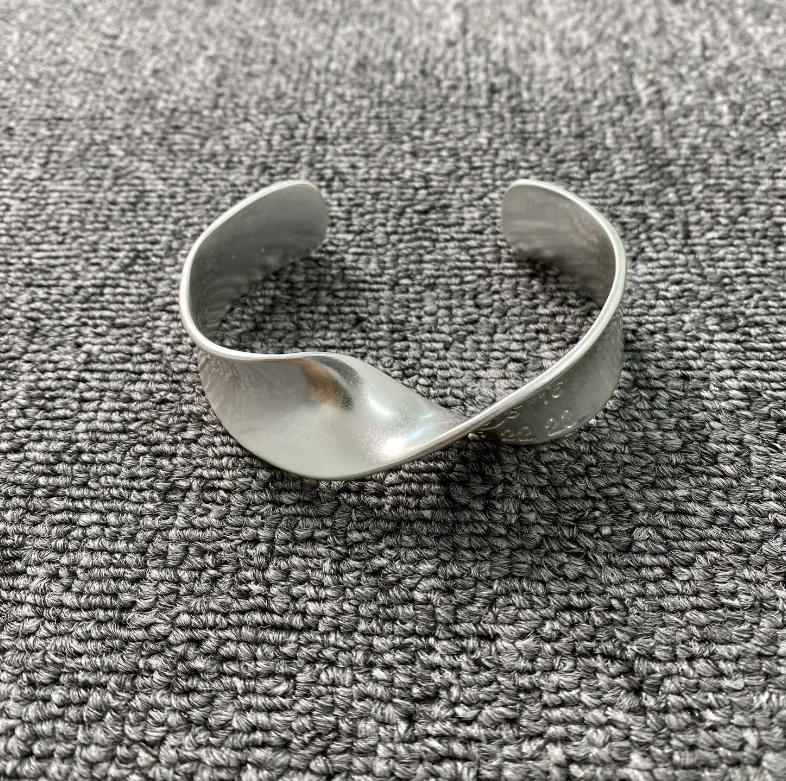 MM6 Maison Margiela Bangle Bracelet — photo 9