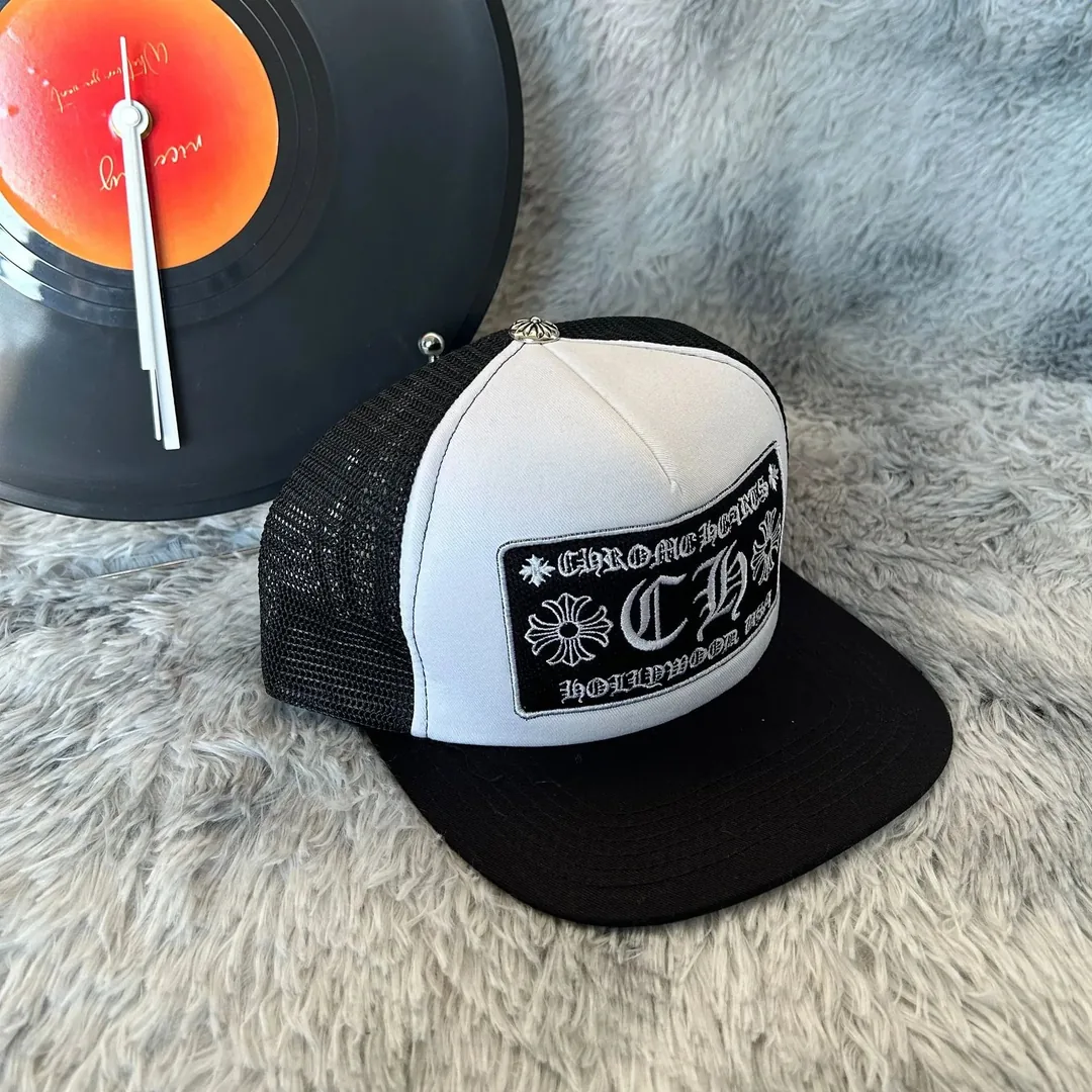 Embroidered Print Baseball Cap — Photo 8