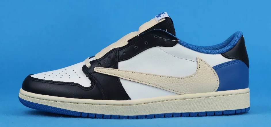 Jordan 1 Low Green Top Trainers — QC