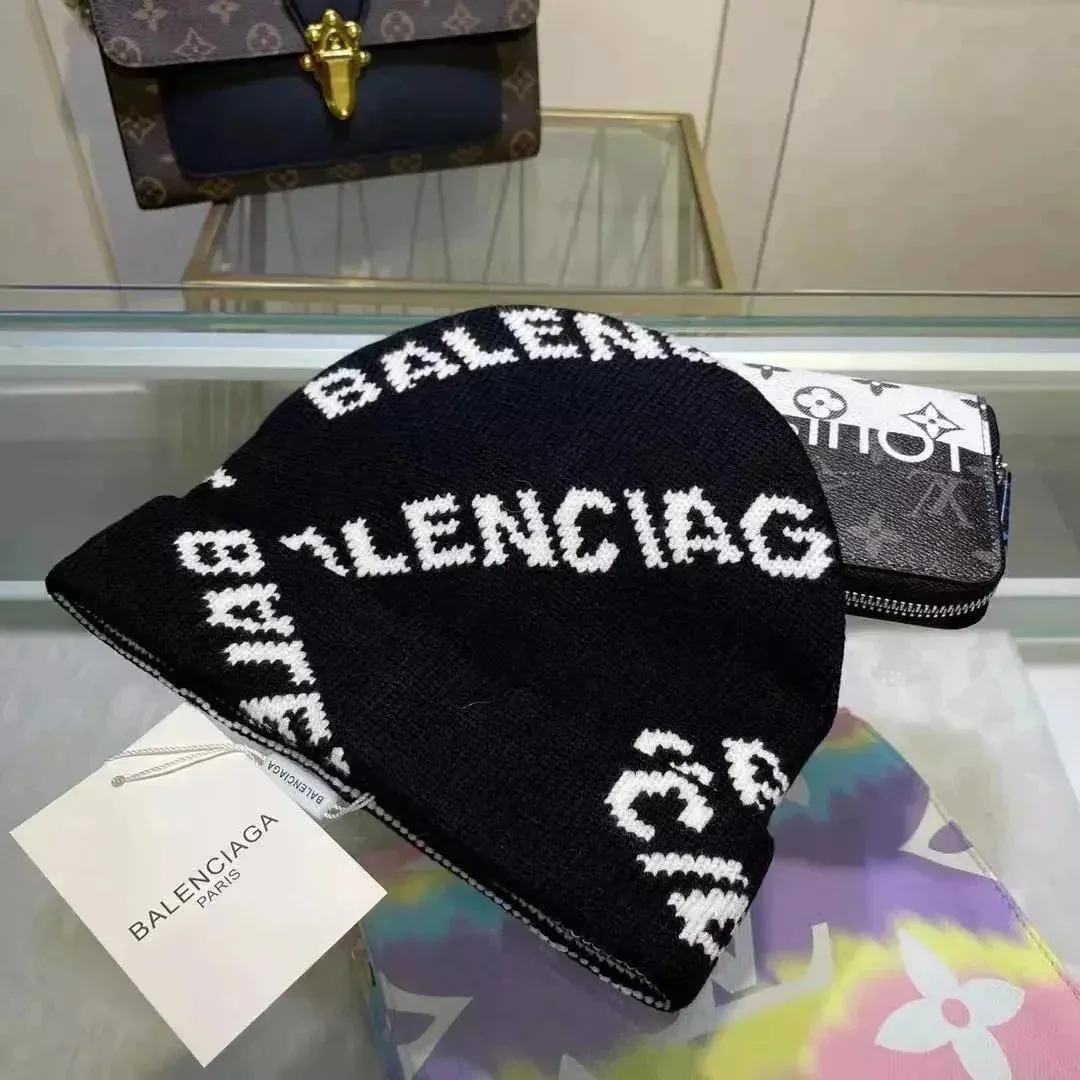 Accessory — Photo 3