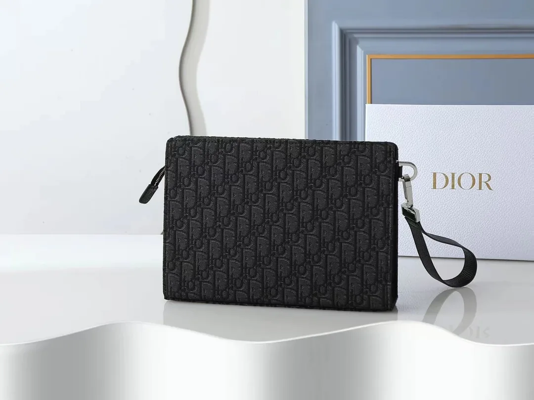 Dior Oblique Jacquard Clutch Bag — photo 2