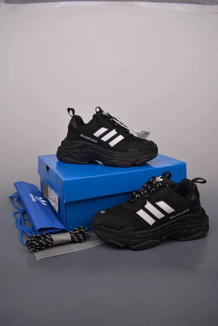Balenciaga Triple S Adidas Clear — Photo 6