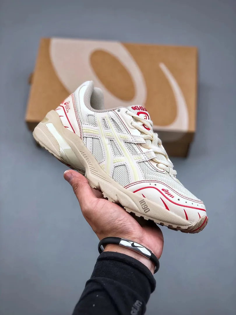 Asics Tiger Gel-1090 Retro Sneakers