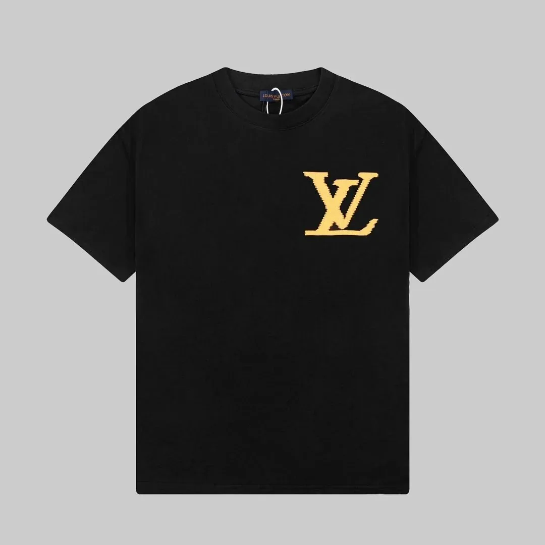 Louis Vuitton Logo Print T-Shirt — Photo 12