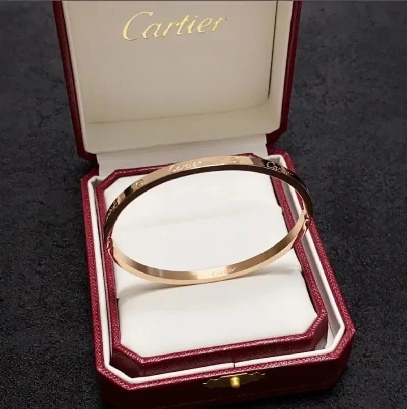 Bracelet — QC