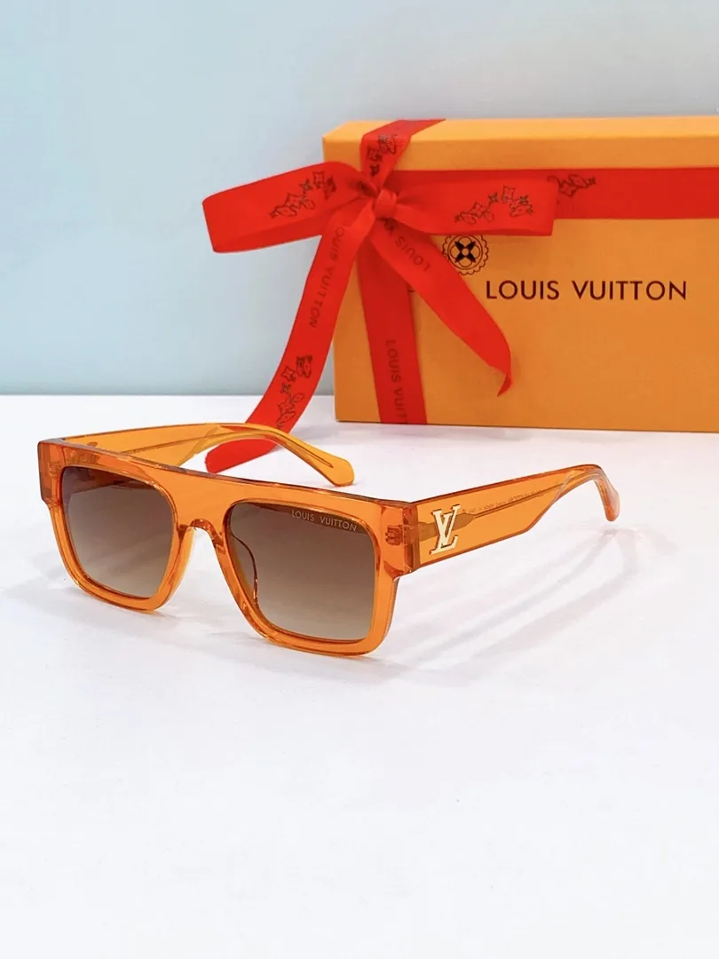 Runway Sunglasses — QC