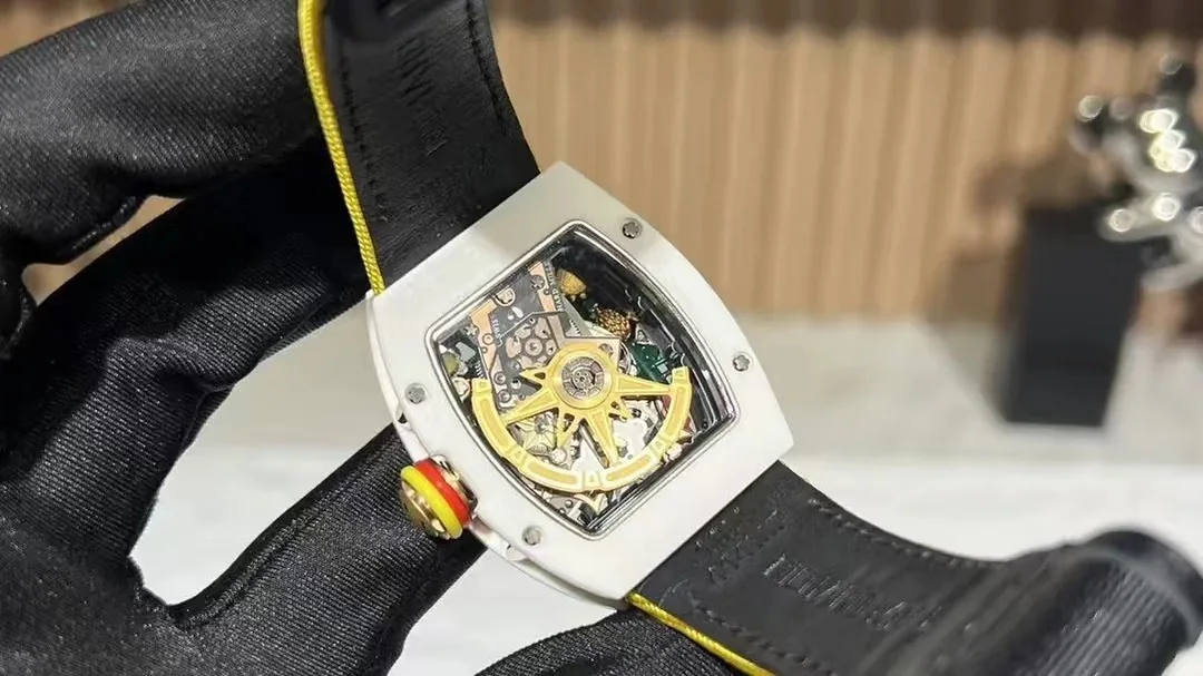 Skeleton Smiley Barrel Watch — Photo 6