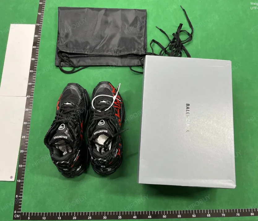 Balenciaga Runner White Low-Top Runners — Photo 12