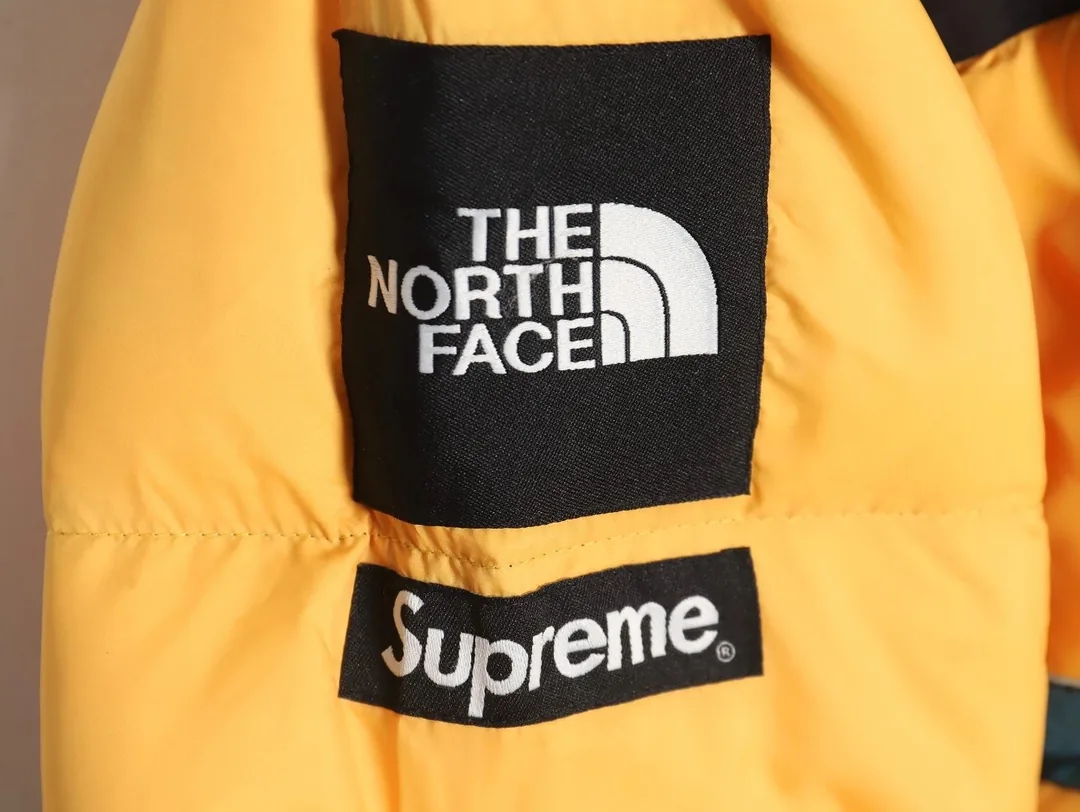 Supreme Statue Of Liberty White Down Jacket — Photo 13