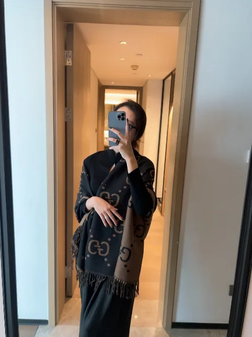 Dior Scarf — QC