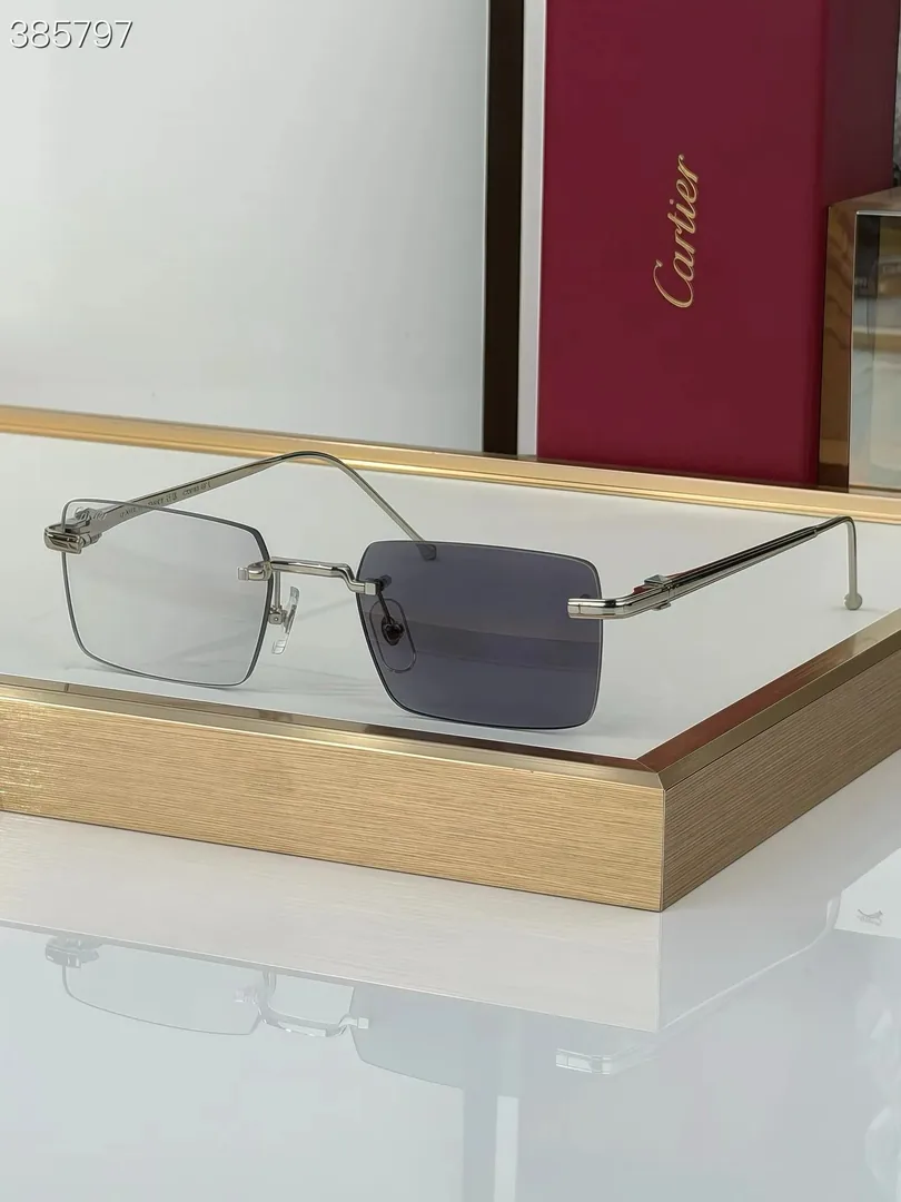 Retro Sunglasses — QC