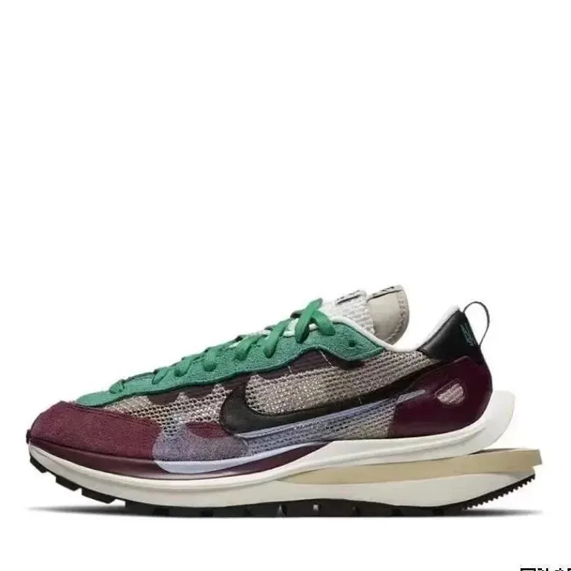 Nike Sacai LDWaffle Multicolor Low-Top Trainers — Photo 11
