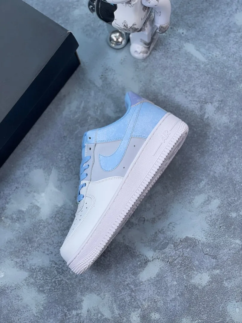 Nike Air Force 1 Tri-Color — Photo 9