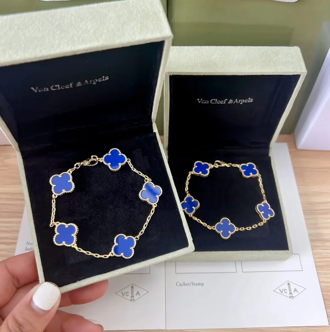 Vintage Alhambra Blue Clover Bracelet — Photo 5